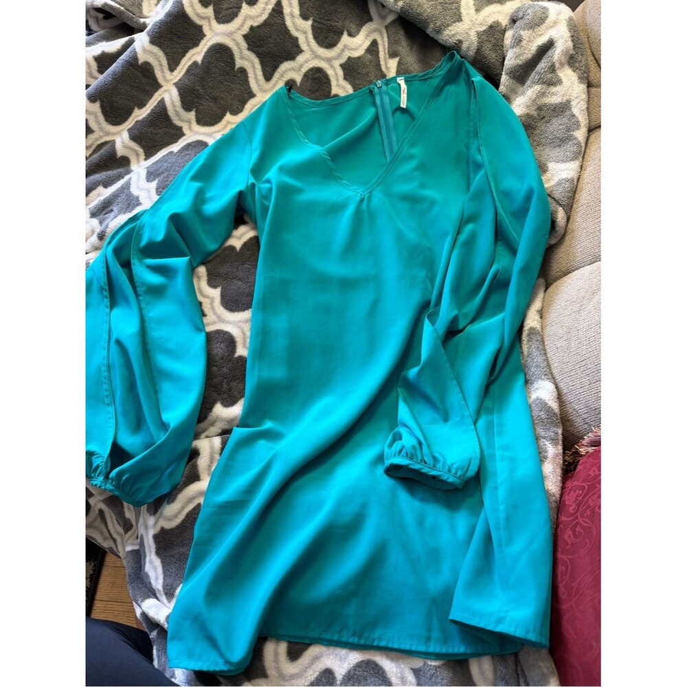 Sage Teal V-Neck Long Sleeve Shift Dress